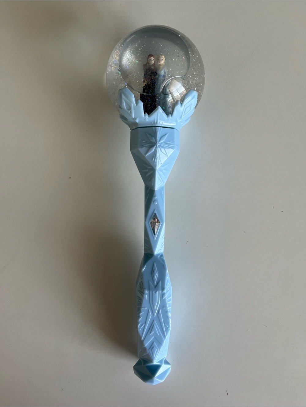 Disney Frozen Elsa and Anna Musical Snow Globe Wand Prop Sceptre